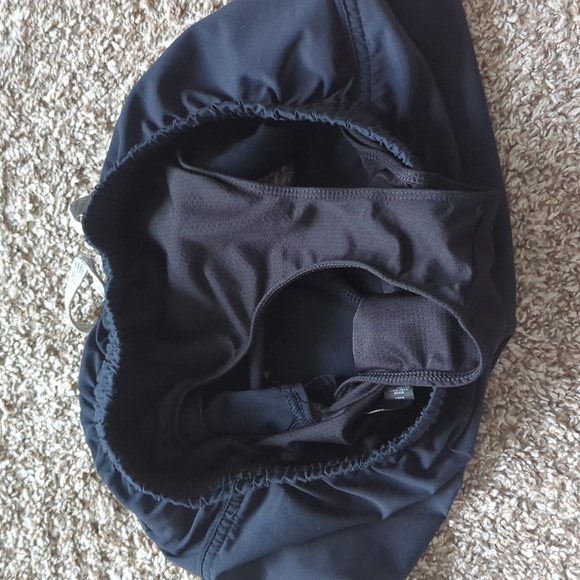 Vuori Dark blue shorts - Picture 8 of 9